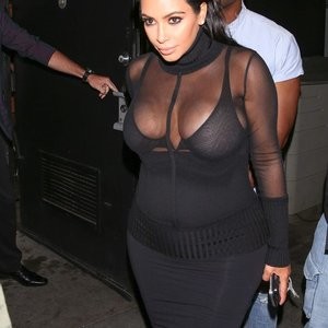 Celebrity Nude Pic Kim Kardashian 040 pic