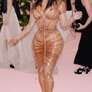 Naked Celebrity Kim Kardashian 006 pic
