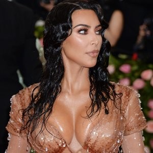 Leaked Celebrity Pic Kim Kardashian 018 pic