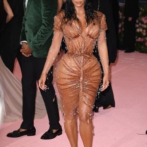 Newest Celebrity Nude Kim Kardashian 051 pic