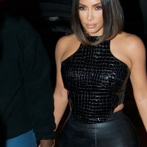 nude celebrities Kim Kardashian 003 pic