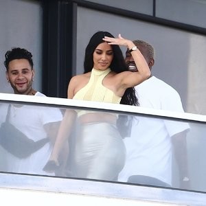 Nude Celeb Pic Kim Kardashian 044 pic