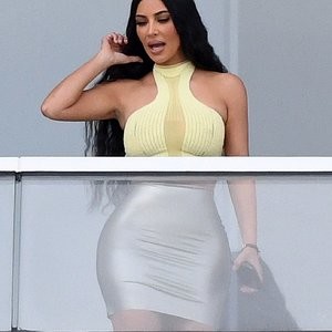 celeb nude Kim Kardashian 062 pic
