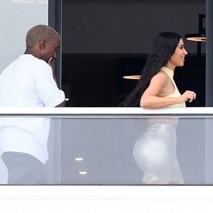 Newest Celebrity Nude Kim Kardashian 127 pic