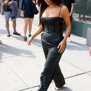 Celebrity Nude Pic Kim Kardashian 024 pic