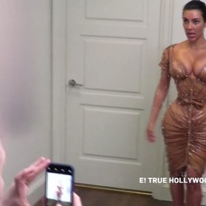 Nude Celeb Kim Kardashian 009 pic