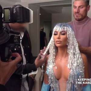 Real Celebrity Nude Kim Kardashian 041 pic