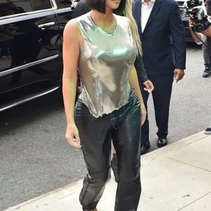 Newest Celebrity Nude Kim Kardashian 041 pic