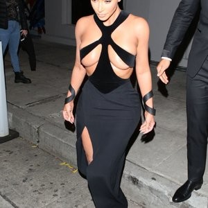 Newest Celebrity Nude Kim Kardashian 013 pic