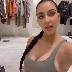 nude celebrities Kim Kardashian 025 pic