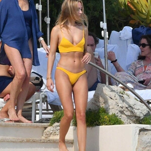 Best Celebrity Nude Kimberley Garner 006 pic