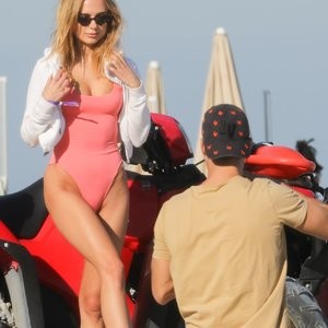 Kimberley Garner Poses in Sexy Ocean Rescue Themed Photoshoot (34 Photos + Video) – Leaked Nudes