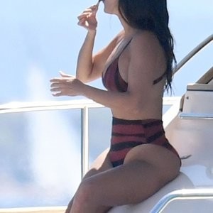 Celebrity Naked Kourtney Kardashian 015 pic