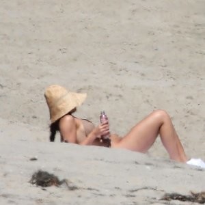 Celebrity Naked Kourtney Kardashian 022 pic
