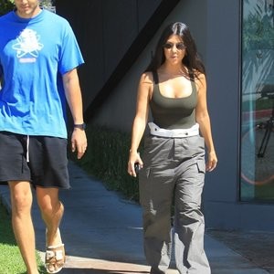 Leaked Celebrity Pic Kourtney Kardashian 057 pic