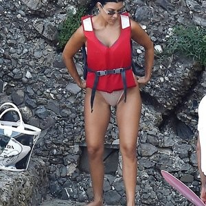 Leaked Kourtney Kardashian 006 pic