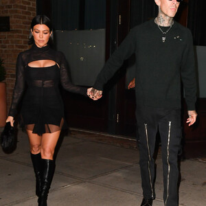 Kourtney Kardashian & Travis Barker Step Out For Dinner at Zero Bond in NYC (46 Photos) - Leaked Nudes