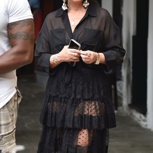 Free nude Celebrity Kris Jenner 015 pic