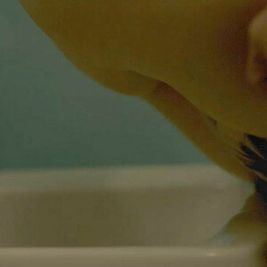 Naked Celebrity Kristen Bell 034 pic