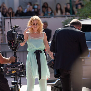 Free Nude Celeb Kristen Stewart 049 pic