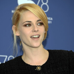Celeb Naked Kristen Stewart 095 pic