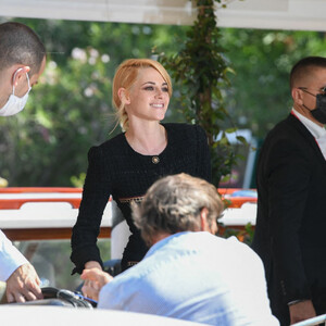 Celeb Naked Kristen Stewart 019 pic