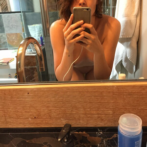Kristen Stewart Nude Leaked The Fappening (2 Photos) – Leaked Nudes