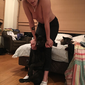 Famous Nude Kristen Stewart 112 pic