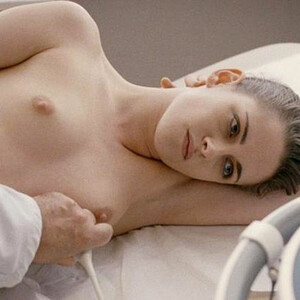 Free Nude Celeb Kristen Stewart 035 pic