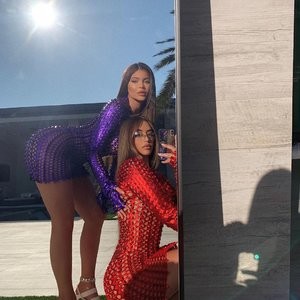 Kylie Jenner & Anastasia Karanikolaou Sexy (3 Photos) – Leaked Nudes