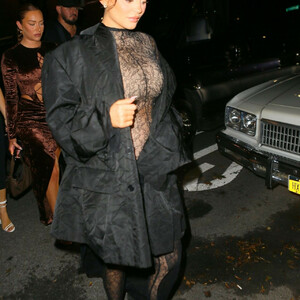 Naked celebrity picture Kylie Jenner 034 pic