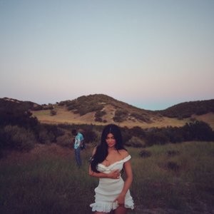 Celeb Nude Kylie Jenner 012 pic