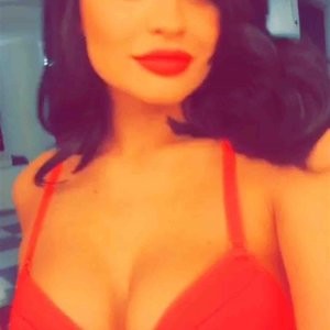Kylie Jenner Sexy (2 Photos) - Leaked Nudes