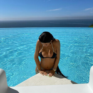 Nude Celebrity Picture Kylie Jenner 010 pic