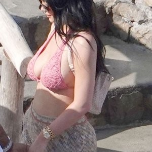 Leaked Celebrity Pic Kylie Jenner 029 pic