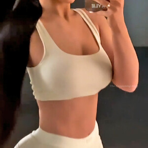 Celebrity Naked Kylie Jenner 006 pic