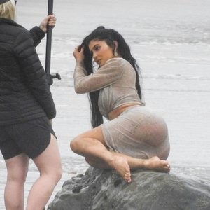 Free Nude Celeb Kylie Jenner 054 pic