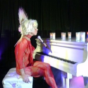 Best Celebrity Nude Lady Gaga 003 pic