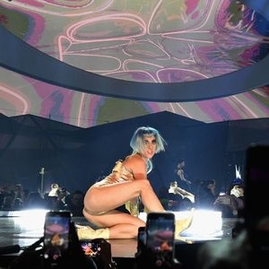 Hot Naked Celeb Lady Gaga 012 pic