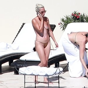 Newest Celebrity Nude Lady Gaga 007 pic