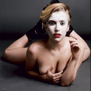 nude celebrities Lady Gaga 006 pic