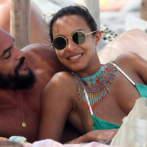 Naked celebrity picture Lais Ribeiro 153 pic
