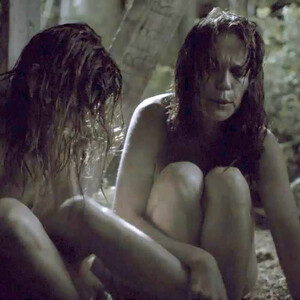 Naked celebrity picture Lake Bell 075 pic