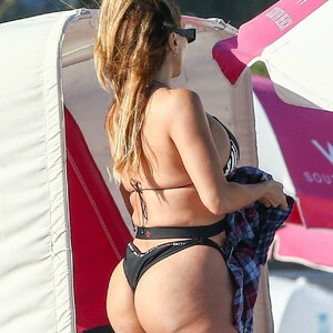 Naked celebrity picture Larsa Pippen 006 pic