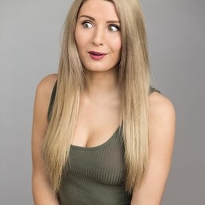 Celebrity Naked Lauren Southern 008 pic