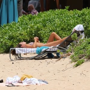 Nude Celebrity Picture Lea Michele 016 pic