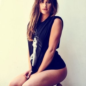 Free nude Celebrity Lea Michele 005 pic
