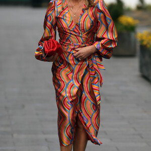 Naked Celebrity Amanda Holden 002 pic