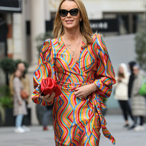 Free nude Celebrity Amanda Holden 055 pic