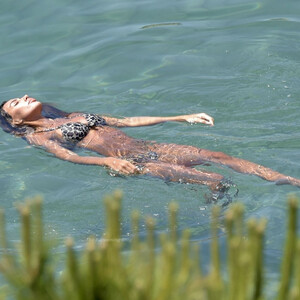Celebrity Leaked Nude Photo Madalina Diana Ghenea 013 pic